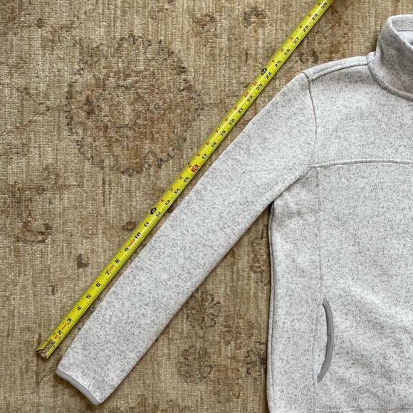 Thread and Supply Quarter Zip Pullover, size Medium in Heather Gray - Picture 5 of 8